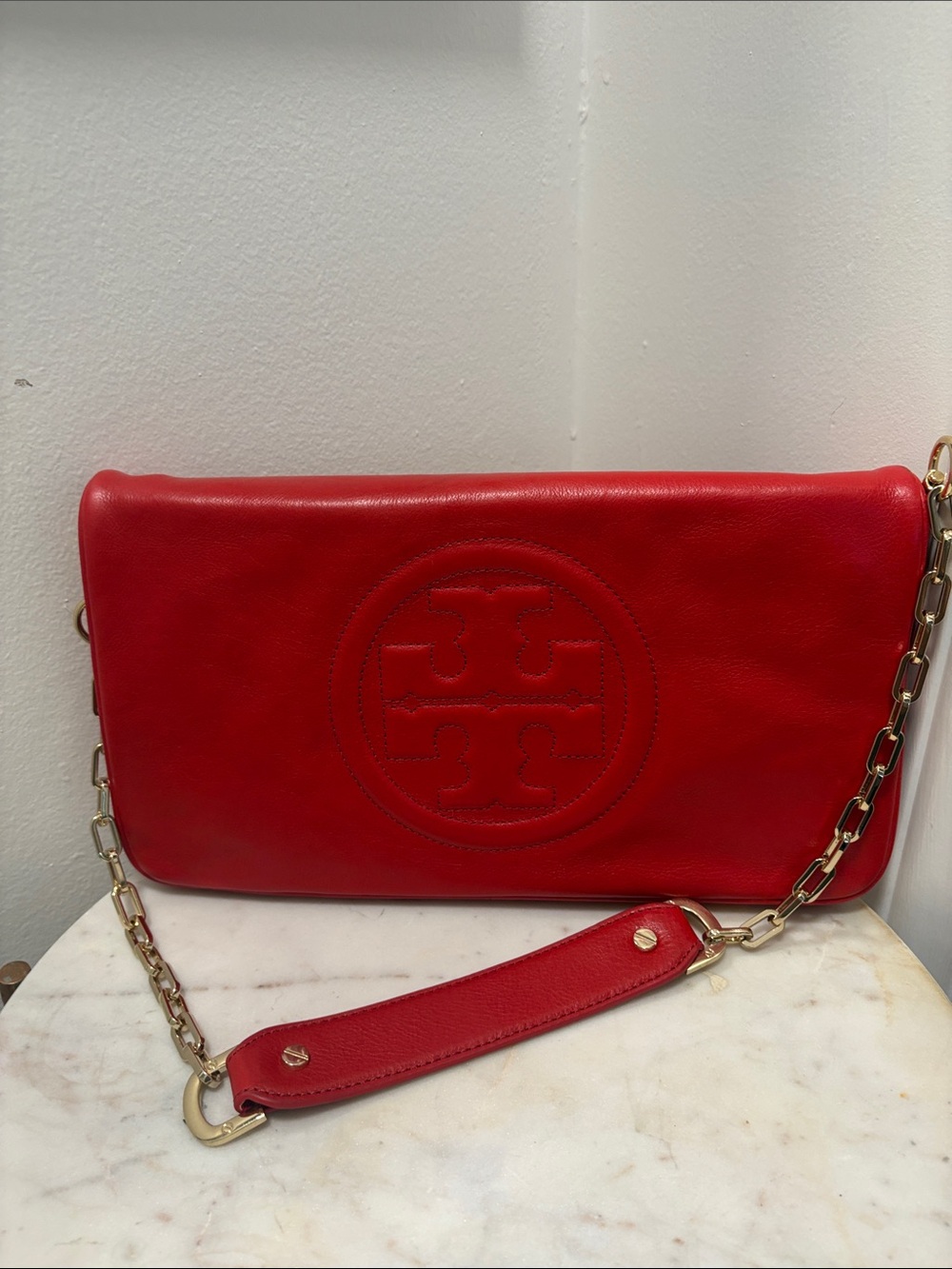 Tory Burch Red Leather Logo Chain Shoulder Bag with Gold Hardware - Picture 1 of 8